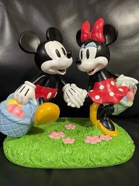 Mickey & Minnie Easter Figurine Duo - Red, Black, Yellow